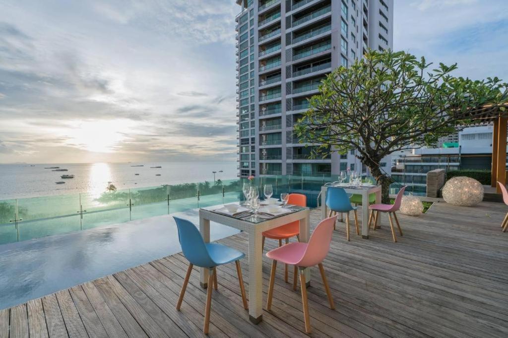 Seven Zea Chic Hotel Pattaya Exterior foto