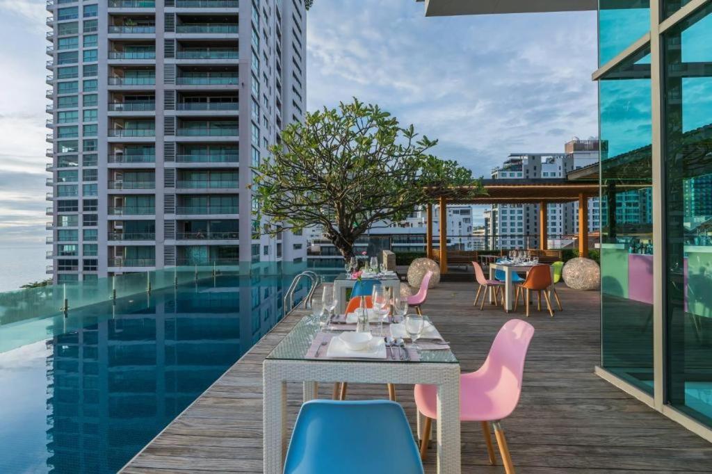 Seven Zea Chic Hotel Pattaya Exterior foto