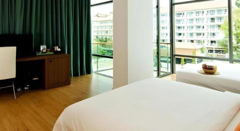 Seven Zea Chic Hotel Pattaya Exterior foto
